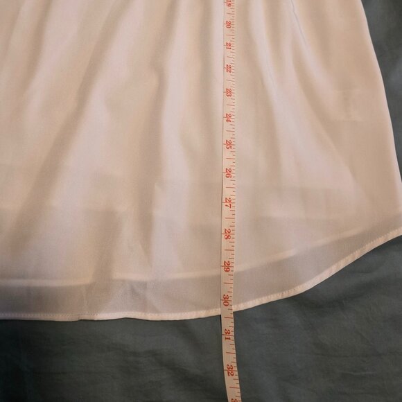 Lightweight Sleeveless White Top, size 2X - Picture 7 of 7
